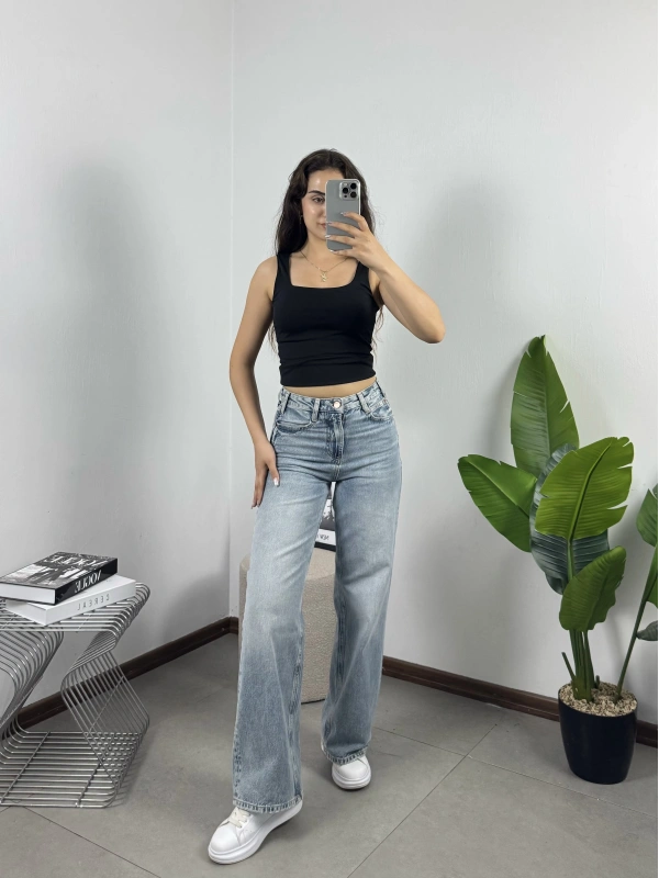 Kare Yaka Croptop Siyah