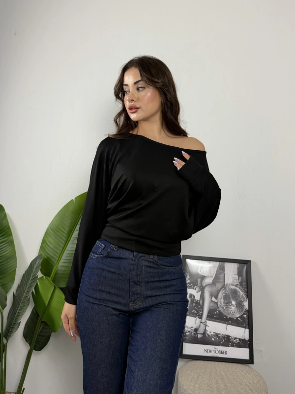 Milena Düşük Omuz Rahat Kesim Bluz Siyah