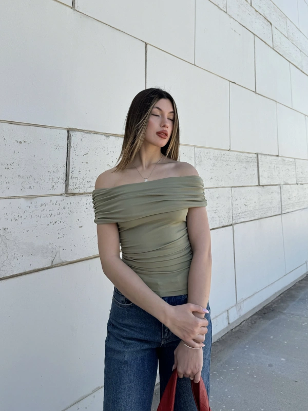 Minimal Chic Haki Bluz