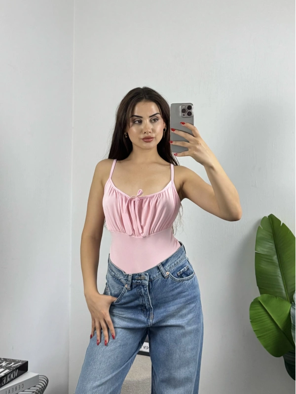 Önü Bağlamalı Pembe Bodysuit