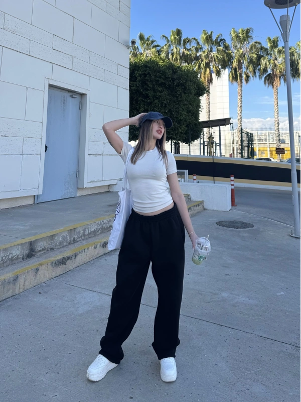 Oysho Krem Slim Fit Basic Crop