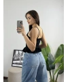 Kup Detay Siyah Volanlı Bluz