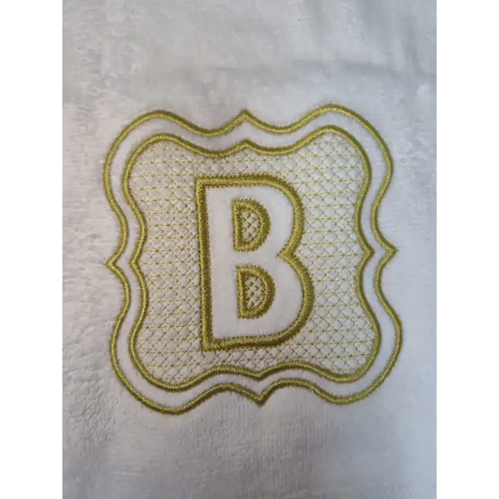 100 Pamuk Kadife El Havlusu 30x50 cm Kişiye Özel Harf Nakışlı Hediyelik