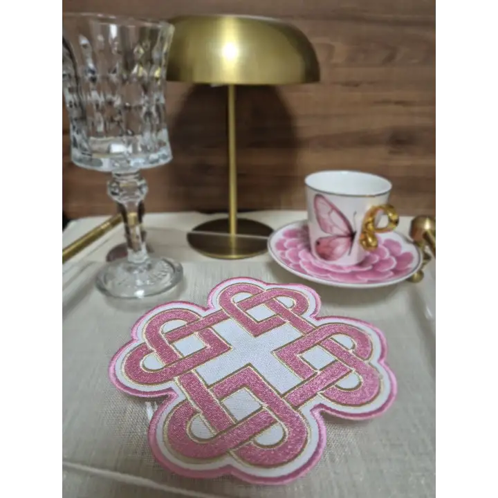 6 lı Set Karışık Renkte Sonsuz Aşk Kelt Düğümü Sembol Tasarımlı Modern Kokteyl Kahve Sunum Peçetesi 15cm