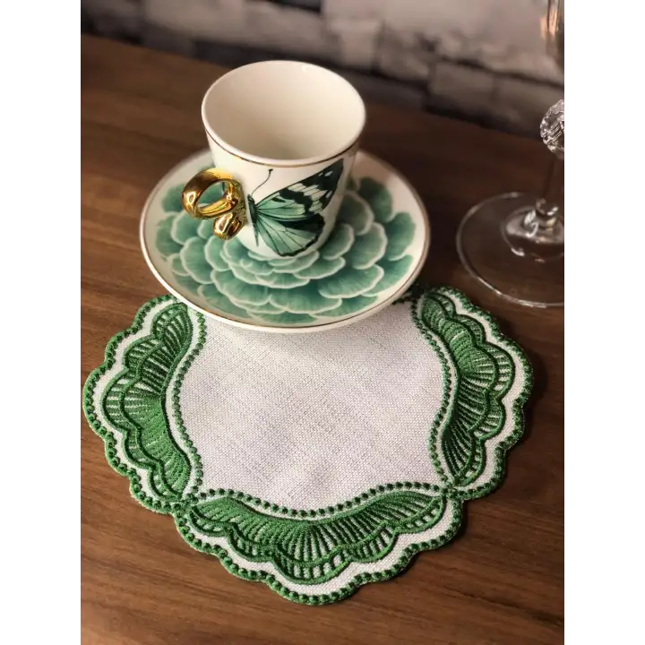 Majestik Yeşil Dalgalı Nakış Peçete – 2li Set 15x15cm Premium Kokteyl Sunum Peçetesi