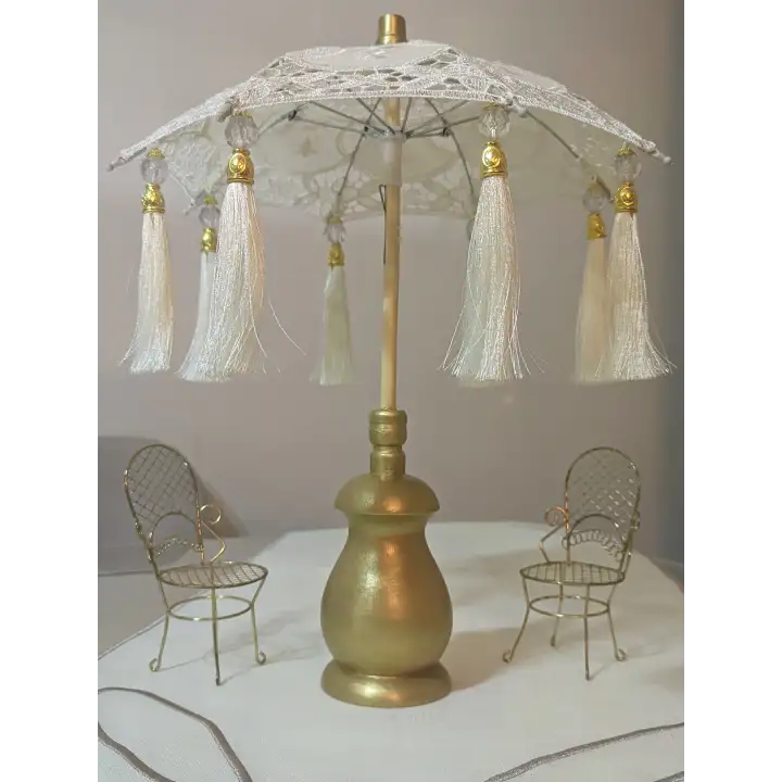 Masaüstü Dantelli Gold Detaylı Dekoratif Sunum Bali Şemsiyesi