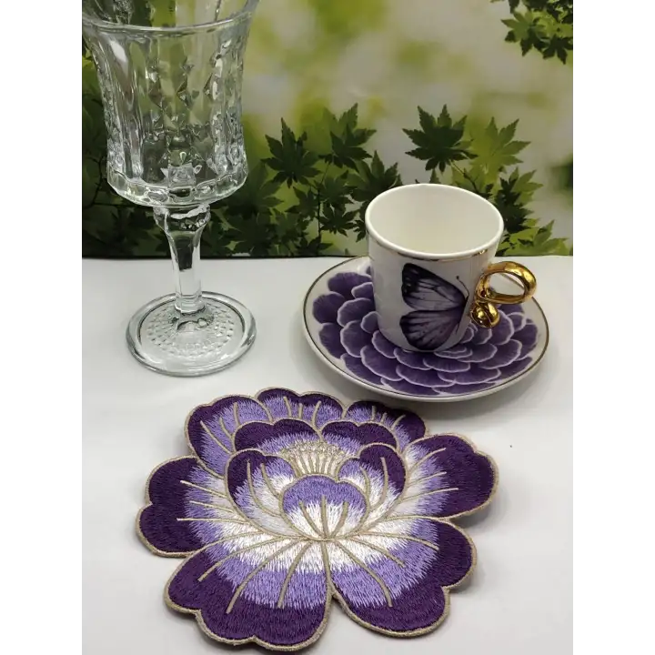 2 Adet Mor Gül Nakışlı Sunum ve Kokteyl Peçetesi 14x13cm