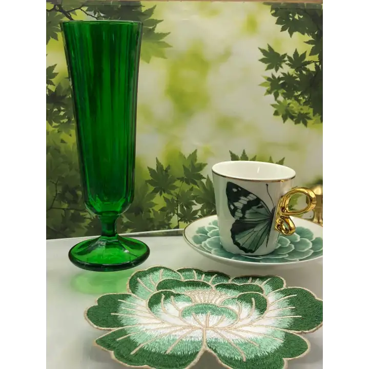 2 Adet Yeşil Gül Nakışlı Sunum ve Kokteyl Peçetesi 14x13cm