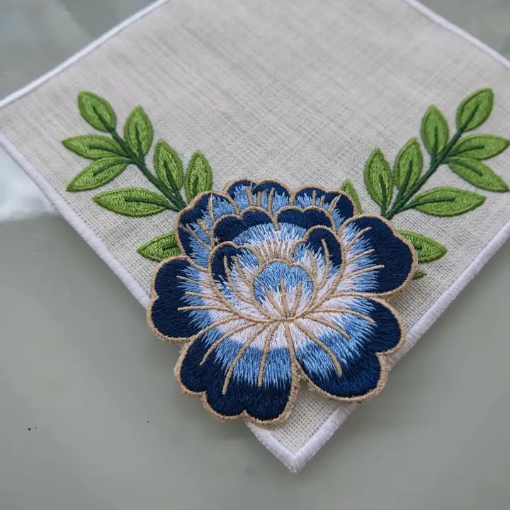 Agbtrend Kendin Tasarla - Çıtçıtlı Modüler Gül Nakışlı Broş (2 Adet)