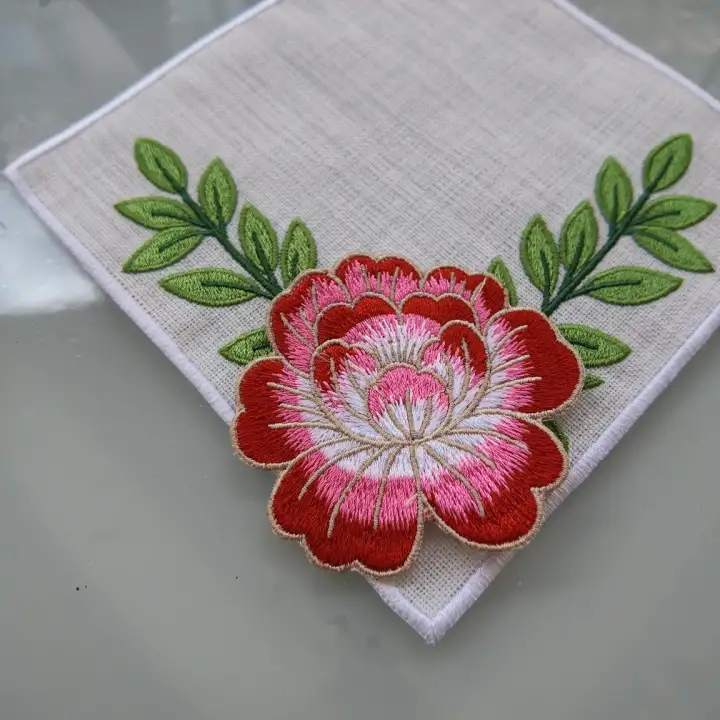 Agbtrend Kendin Tasarla - Çıtçıtlı Modüler Gül Nakışlı Broş (2 Adet)