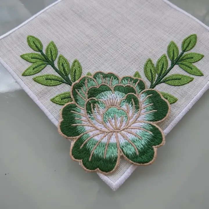Agbtrend Kendin Tasarla - Çıtçıtlı Modüler Gül Nakışlı Broş (2 Adet)
