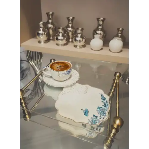 2 Adet Pip Royal Uyumlu Mavi Beyaz Nakışlı Lüks Keten Sunum Peçetesi 15x15cm