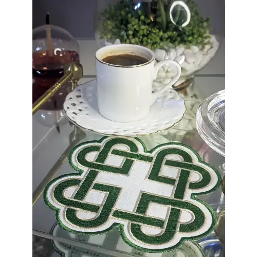 2li Yeşil Sonsuz Aşk Kelt Düğümü Sembol Tasarımlı Modern Kokteyl Kahve Sunum Peçetesi 15cm