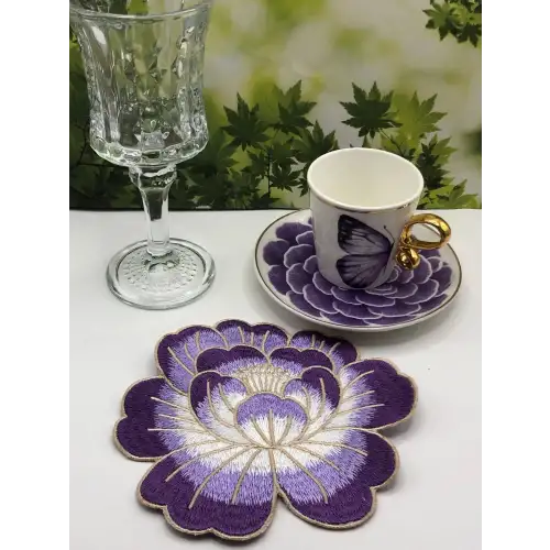 2 Adet Mor Gül Nakışlı Sunum ve Kokteyl Peçetesi 14x13cm