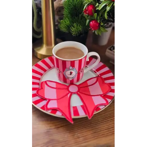 Agbtrend Pembe Kırmızı Çizgili Fiyonk Nakış Sunum ve Kokteyl Peçetesi