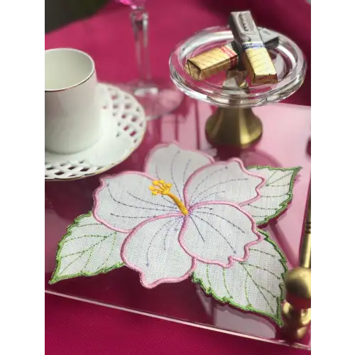 Agbtrend Şeker Pembe Çiçek Nakışlı Sunum ve Kokteyl Peçetesi