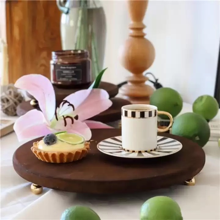 Akayev Ahşap 29 cm Altın Boncuk Ayaklı Sunum Tabağı
