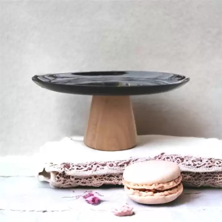 Akayev Ahşap Konik Ayaklı Siyah 25 Cm Sunumluk