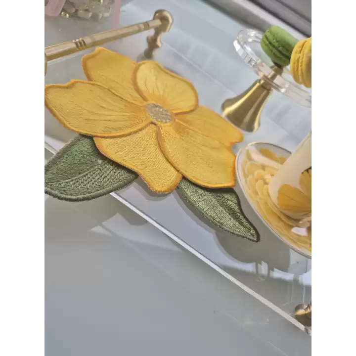 Agbtrend Sarı Manolya Nakışlı Sunum ve Kokteyl Peçetesi