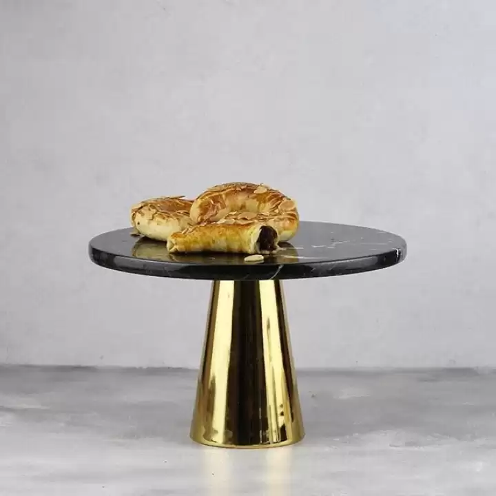 Akayev Mermer 25 Cm Altın Konik Ayak Siyah Sunumluk