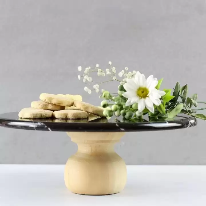 Akayev Mermer 28 Cm Ahşap Ayaklı Siyah Yuvarlak Sunum Tabağı
