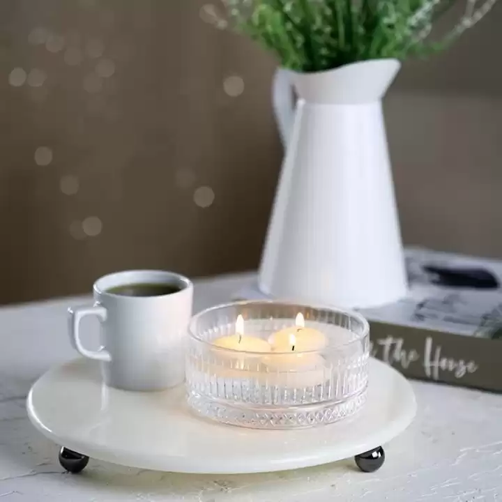 Akayev Mermer 28 Cm Füme Boncuk Ayaklı Beyaz Yuvarlak Sunumluk