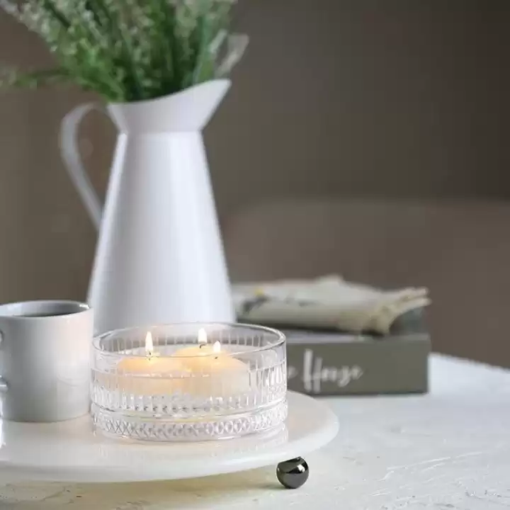 Akayev Mermer 28 Cm Füme Boncuk Ayaklı Beyaz Yuvarlak Sunumluk