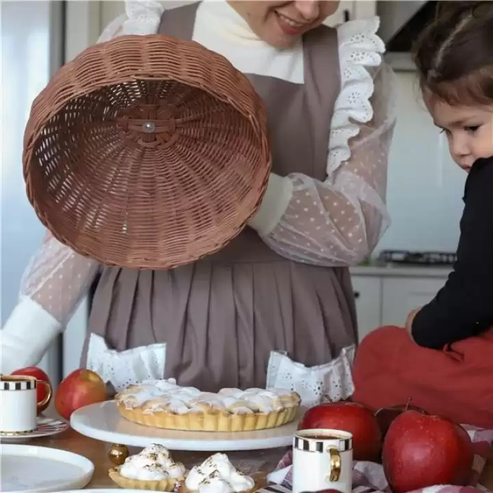 Akayev Mermer Beyaz 28 Cm Altın Boncuk Ayak Geyik Rattan Fanus