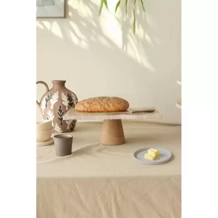 Akayev Traverten 30x20 Cm Konik Ahşap Ayaklı Sunumluk