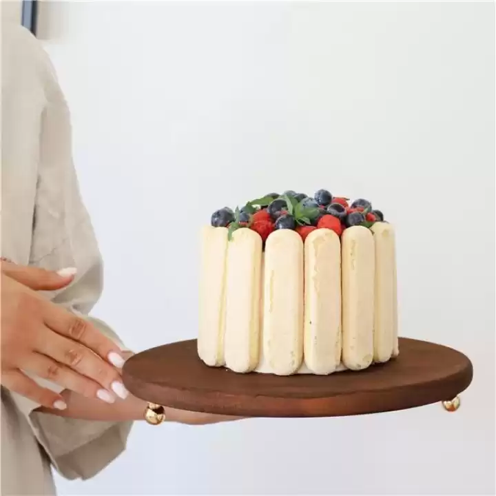 Akayev Ahşap 29 cm Altın Boncuk Ayaklı Sunum Tabağı