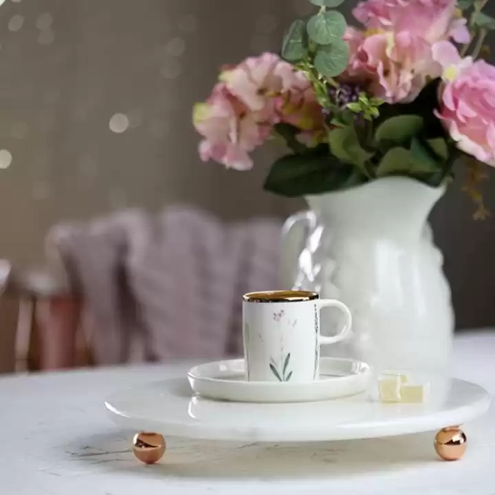 Akayev Mermer 25 Cm Rose Gold Boncuk Ayaklı Beyaz Yuvarlak Sunumluk