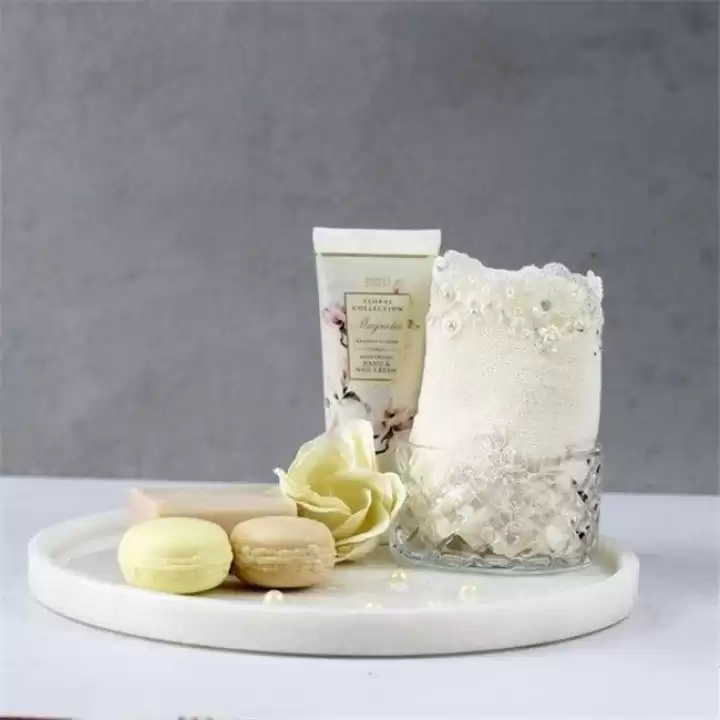Akayev Mermer 28 Cm Beyaz Yuvarlak 2 Cm Sunum Tabağı