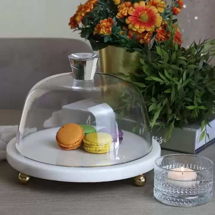 Akayev Mermer 25 Cm Altın Boncuk Ayaklı Beyaz Kalın Cam Fanus