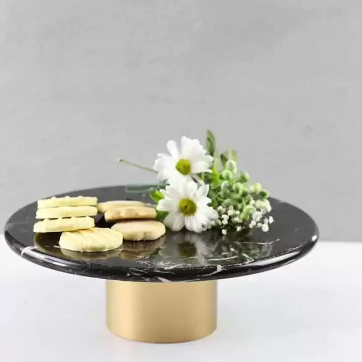 Akayev Mermer 25 Cm Metal Ayaklı Siyah Yuvarlak Sunum Tabağı