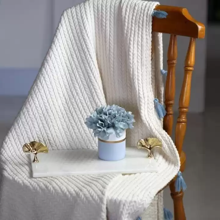 Akayev Mermer Beyaz 30x15 Cm Altın Ginkgo Sunum Tabağı