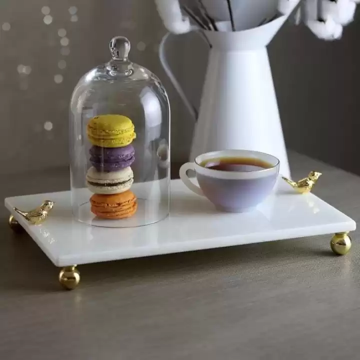 Akayev Mermer Beyaz 30x20 Cm Altın Ayak Kuş Sunum Tabağı