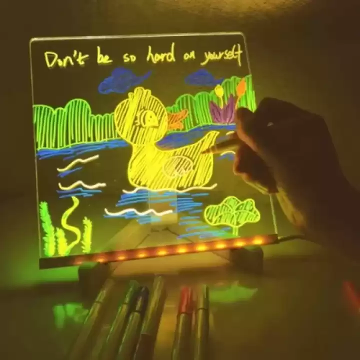 Led Aydınlatmalı Yazı Ve Çizim Tahtası - Küçük Boy 20x20 Cm
