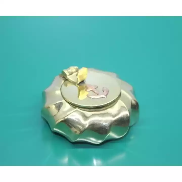 Pirinç Çapalı Kapaklı Küllük 6 Cm