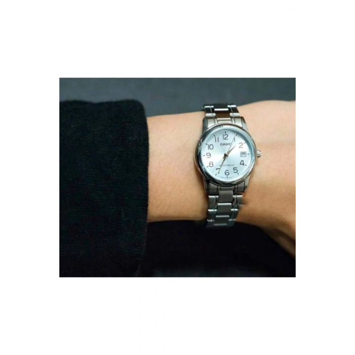 Casio LTP-V002D-2BUDF Kadın Kol Saat