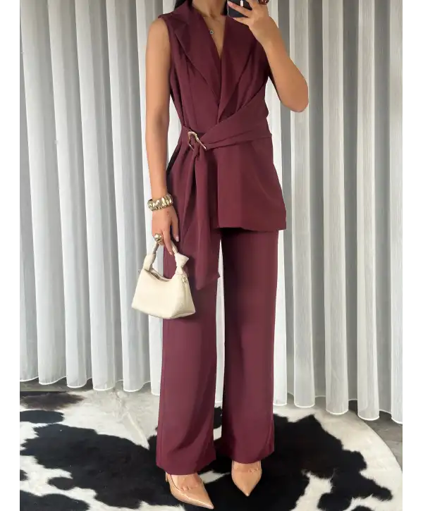 Aksesuarlı Pantolon ceket takım