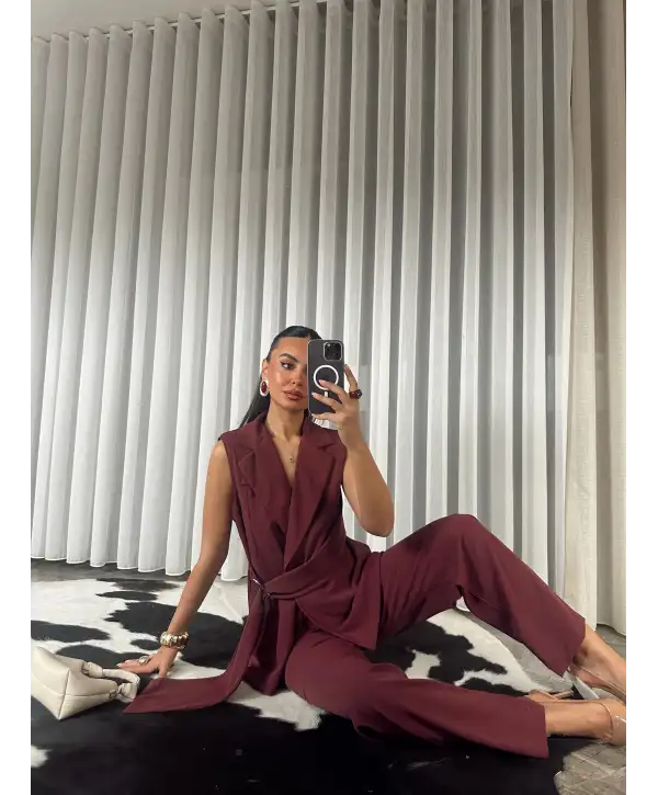 Aksesuarlı Pantolon ceket takım