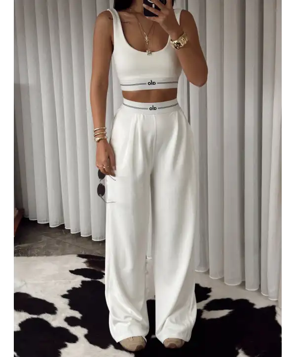 Beli lastikli ikili takım - Beyaz
