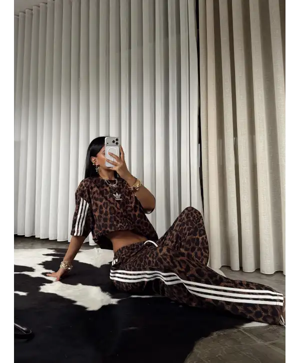 Leopar desen eşofman takımı