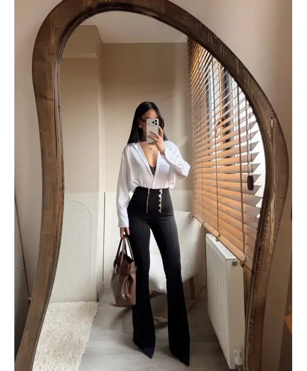 İspanyol paça düğme ve fermuar detay tayt pantolon- Siyah