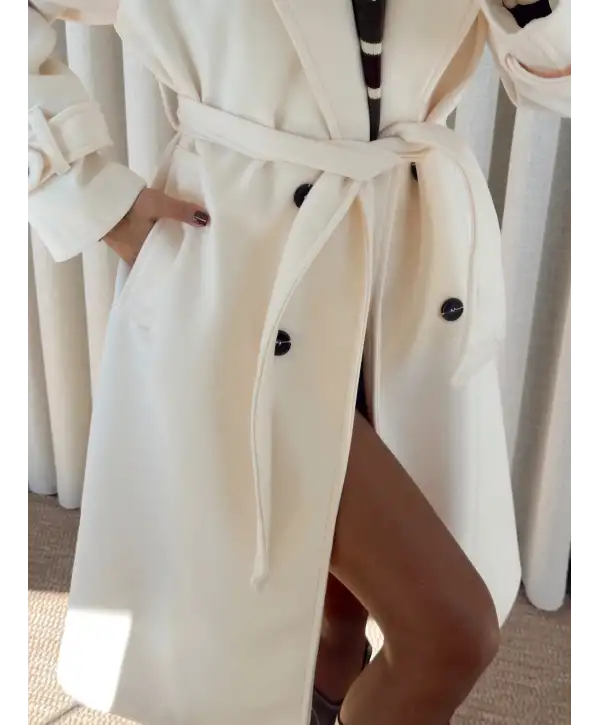 Ekru kuşaklı kaban