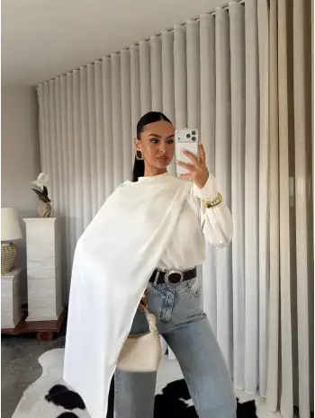 Tasarım pelerinli saten bluz - Beyaz