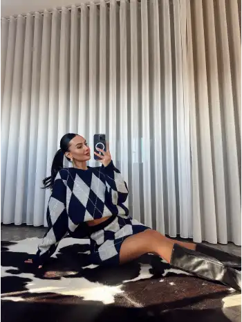 Baklava desen triko etekli takım - Mavi