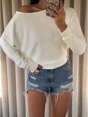 Kayık yaka yarasa kol beyaz