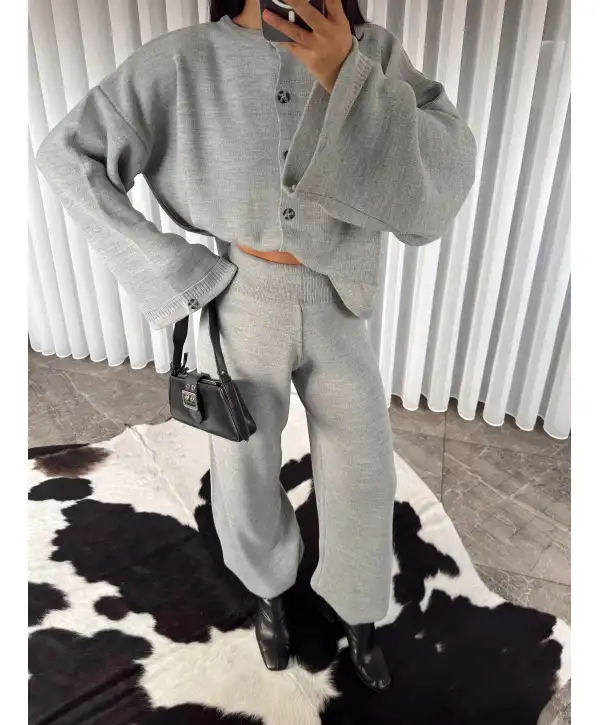 Bel katlama detay triko takım - Gri