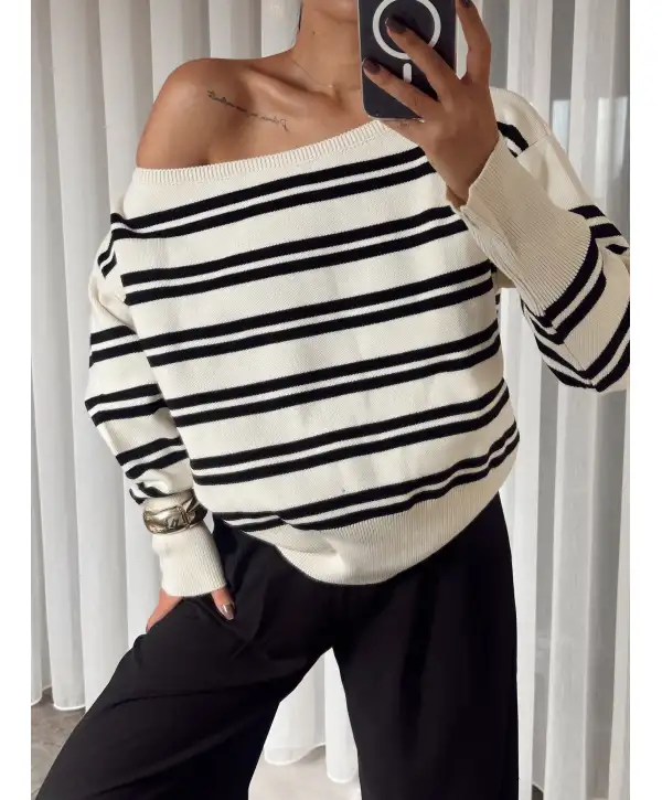 Düşük omuz çizgili triko kazak - bej